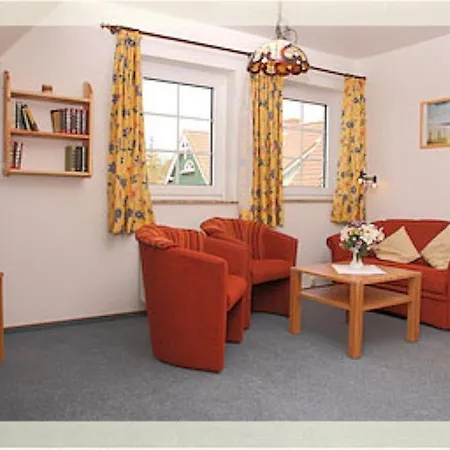 Heckenrose2-og-rechts *