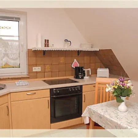 Apartment Heckenrose2-og-rechts *