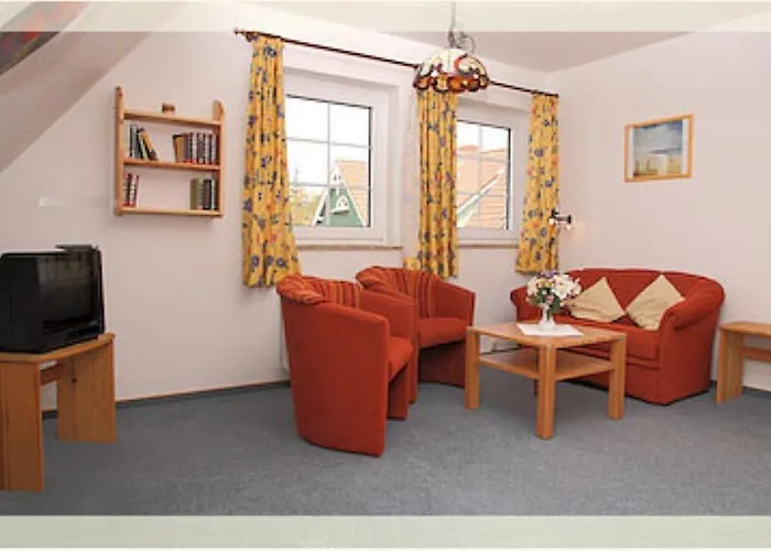 Heckenrose2-og-rechts *